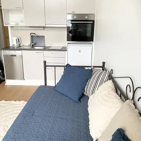 Apartment 15 Min Drive To Airport, Free Parking Tuusula
