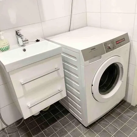 15 Min Drive To Airport, Free Parking Tuusula